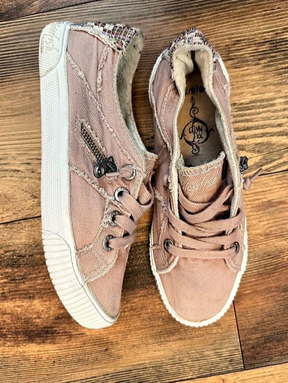 Sole Society Sofie Pink & White Sneakers US 6.5